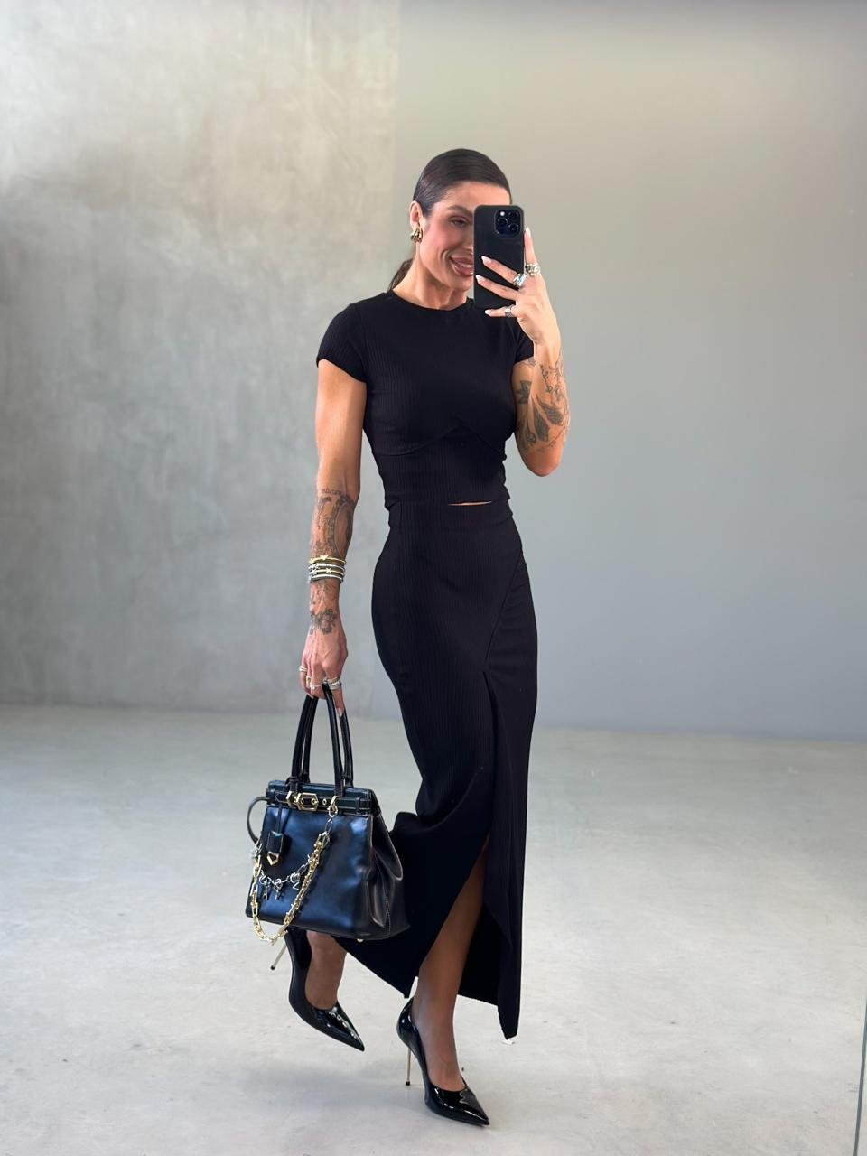 15369727201-6506p2-3.jpeg Cropped Juliane preto - Imagem 1