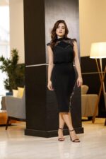 Saia midi com bordado manual onix - Imagem 2