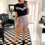 Conjunto shorts saia e blusa