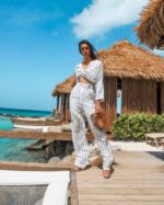 Calça pantalona linho listrado