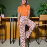 T-shirt gola alta laranja Elis