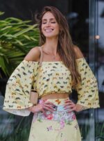 Blusa ciganinha borboletas