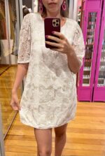 Vestido curto renda e paetês - Imagem 2