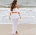 Conjunto saia longa e cropped devore branco