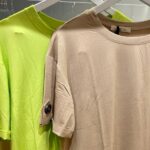 T-shirt malha com detalhe manga