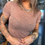 Cropped t-shirt Amabile marrom