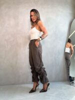 Calça parachute Keyla marrom escuro - Imagem 2