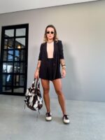 Shorts Adri preto
