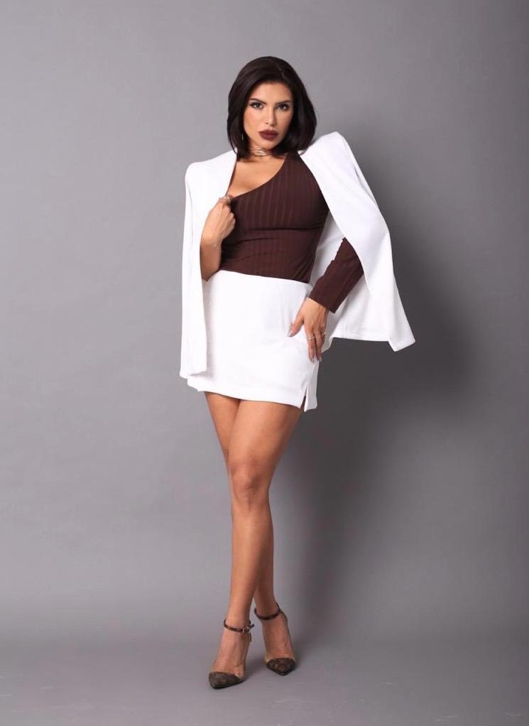 15315688519-401b1.jpeg Shorts saia Cleo branco - Imagem 1