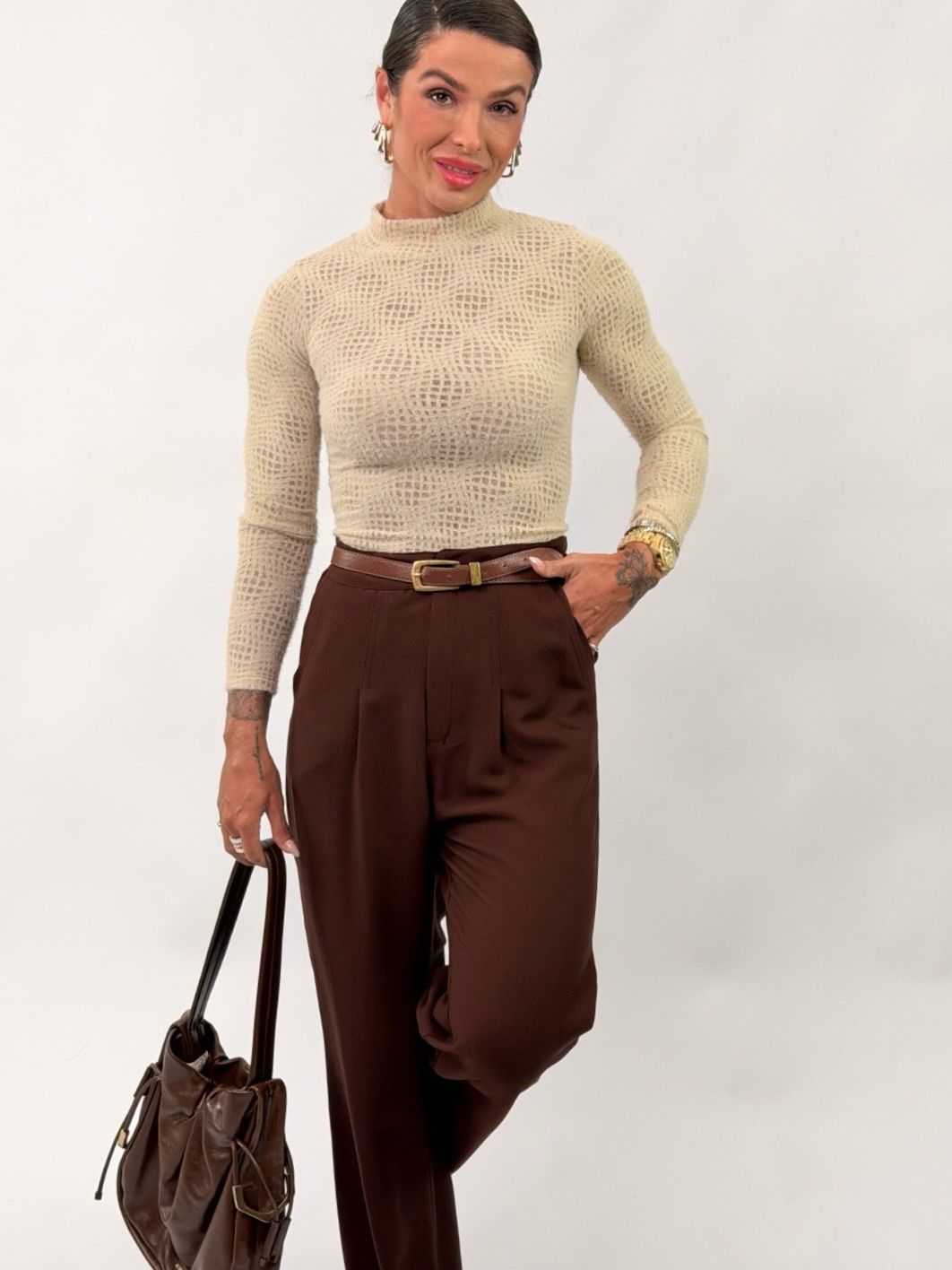 15571101639-blusa-manga-longa-juliana-nude-6765n1.jpeg Blusa Juliana nude - Imagem 1