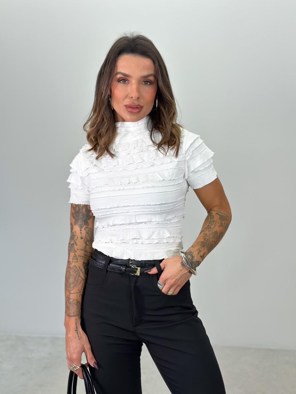 15368229843-6490o1.jpg Blusa frufru off white - Imagem 1
